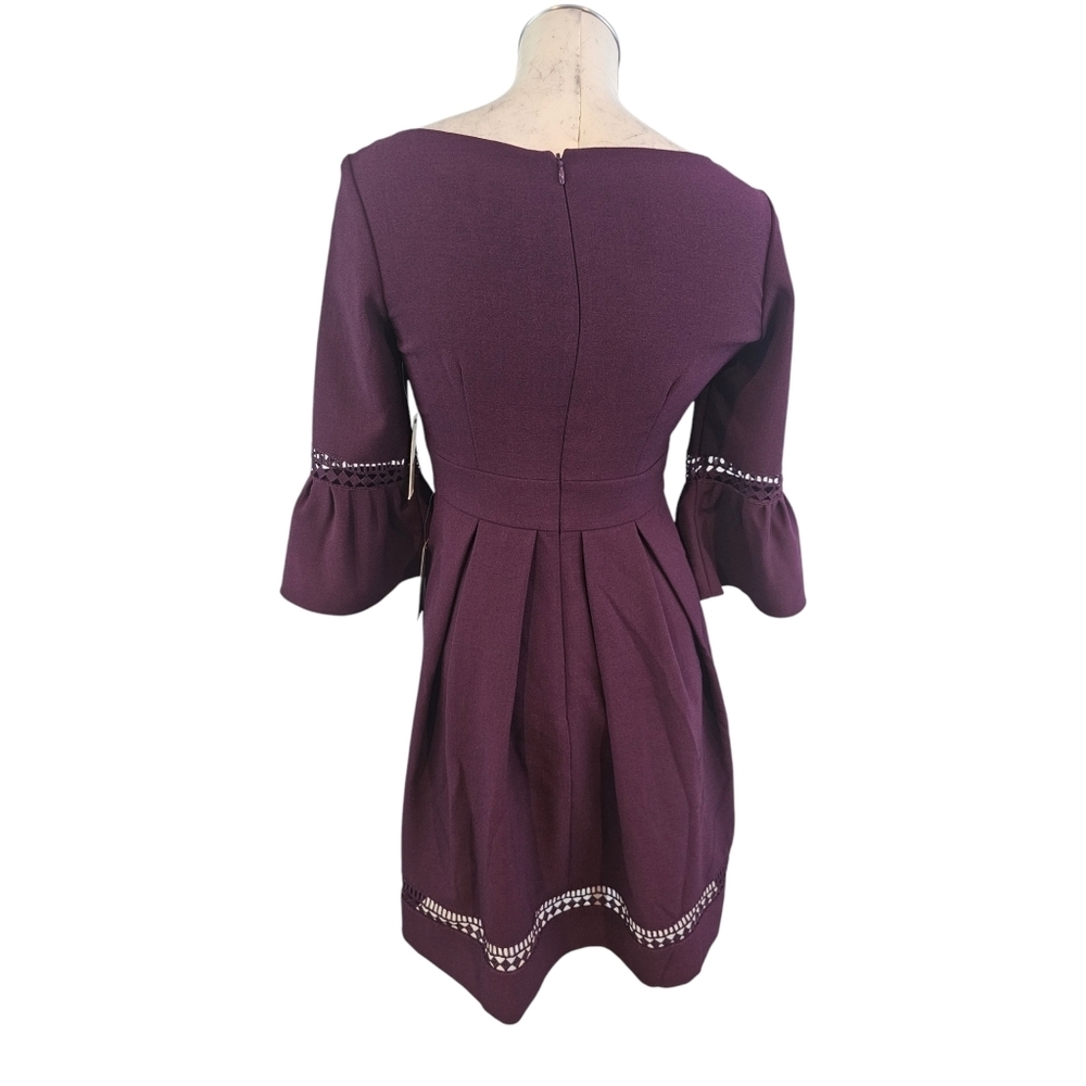 Eliza J Size 4 Elegant Plum Dress with Bell Sleeves Fit and Flare - Picture 4 of 8